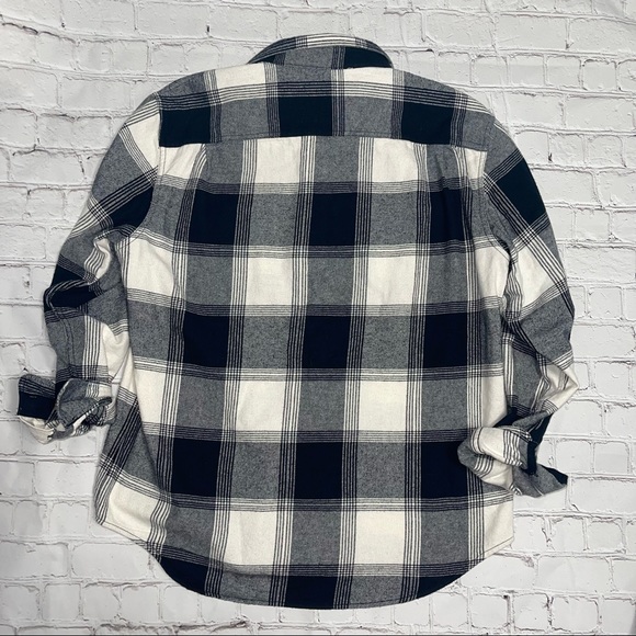 [on] double pocket flannel shirt - Picture 5 of 5